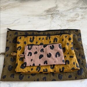 Baggu Leopard Print Pouch Set